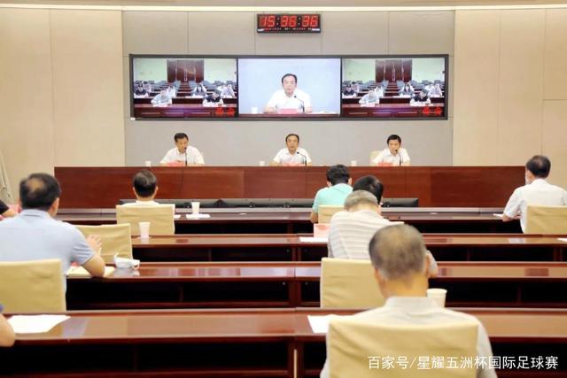 A·西蒙斯：砍下43分那天爷爷刚去世 感觉像顺应着比赛在漂浮